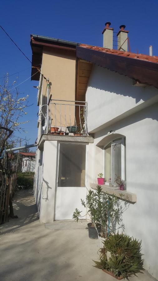 Луна Varna Exterior foto